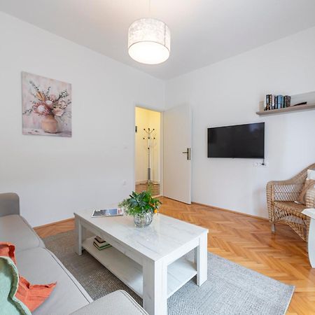 Antares Apartments Цавтат Экстерьер фото